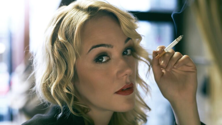 Alwara Höfel's scar – Warum dieses Merkmal so viel Aufmerksamkeit erhält